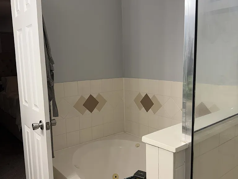 12253 Holy Springs Ct — Photo 20