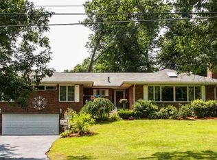 483 Williams St, Longmeadow, MA 01106