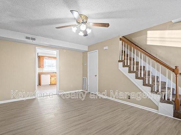 4th image of 279-2 Northridge Dr