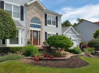 4105 Larkspur Ln, Lake In The Hills, IL 60156