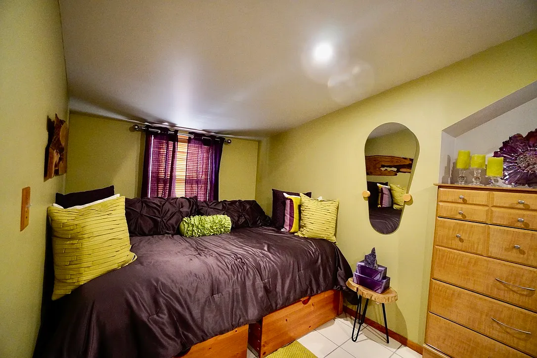 Studio, 400 sqft, $1,700 — Photo 4