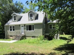 47 Shore Dr, Brewster, NY 10509