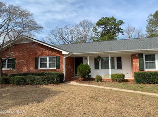 6221 Trowbridge St, Wilmington, NC 28403