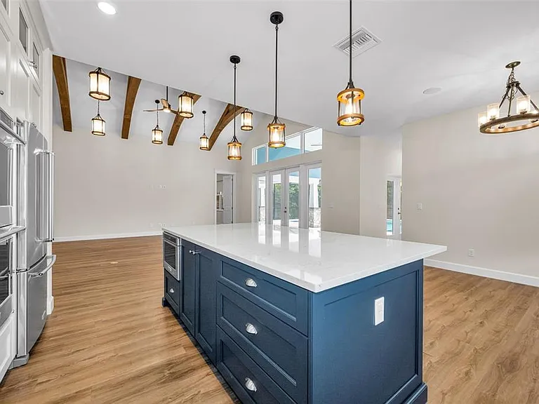 522 Louden Ave — Photo 20
