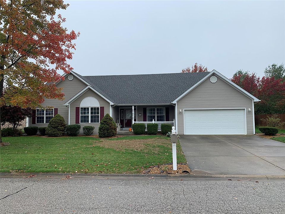 1st image of 709 Mary Ann Ct