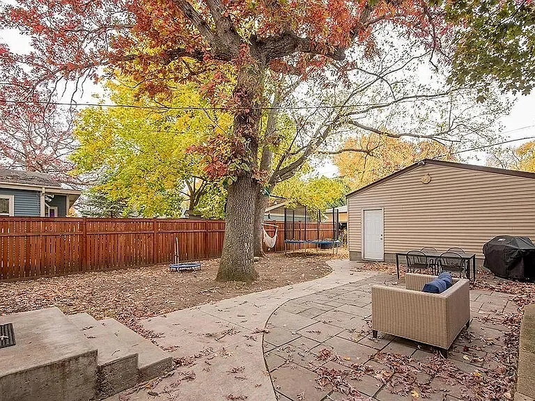 1290 Watson Ave — Photo 22