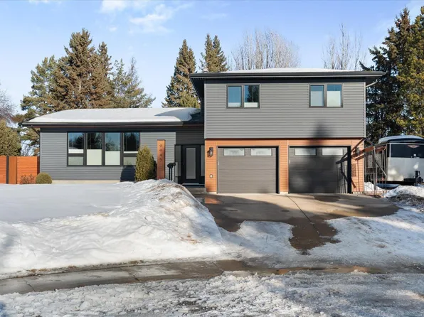 9945 82nd St, Fort Saskatchewan, AB T8L 3E6