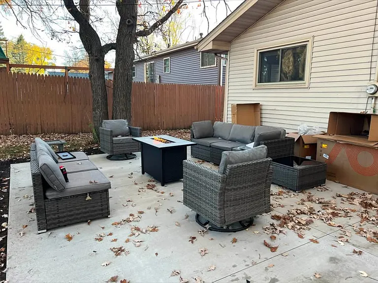 12941 Johnson St NE — Photo 2