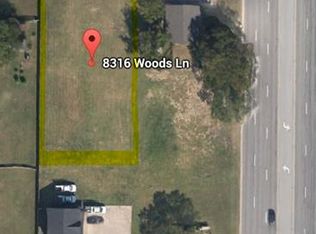 8316 Woods Ln, North Richland Hills, TX 76182