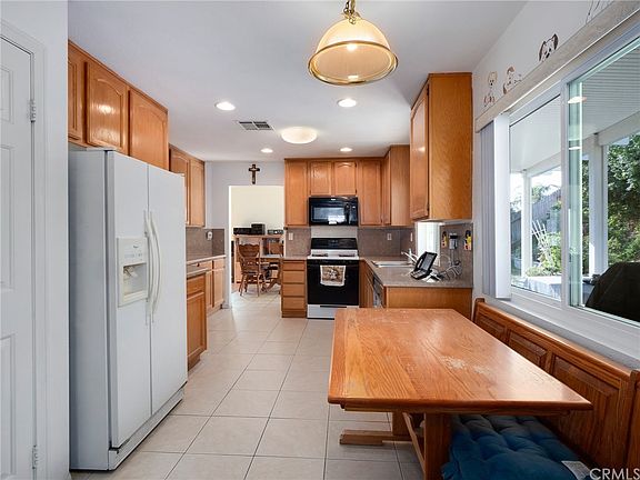 5th image of 12855 Emerald Bay Ct