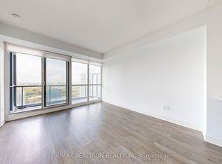 30 Roehampton Ave #3003, Toronto, ON M4P 0B9
