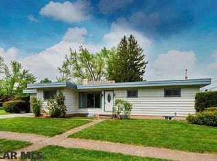 2606 Ivyside Dr, Altoona, PA 16601