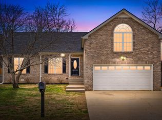 672 Superior Ln, Clarksville, TN 37043