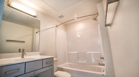 1312 Bainbridge St #205 — Photo 4
