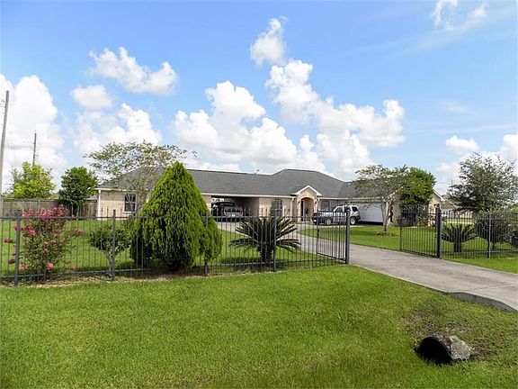 2nd image of 11002 Leah Elizabeth Dr