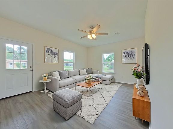 5th image of 7111 McAdam Ct