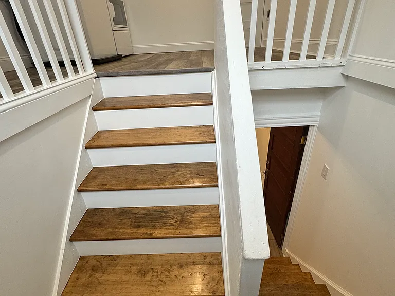 2129 Sunset Ave #2 — Photo 8