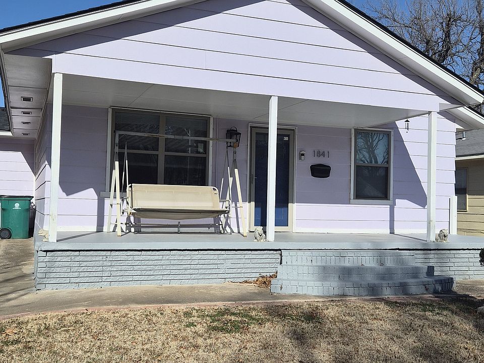 1st image of 1841 NW 11th St