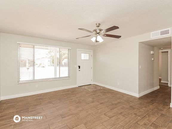 3rd image of 6531 W Vogel Ave