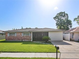 4919 Cardenas Dr, New Orleans, LA 70127