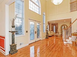 6 Harcourt Ter, Denville, NJ 07834