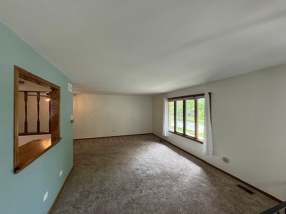 3rd image of 7336 W 153rd St Unit 7336
