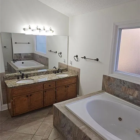 3145 Oak Meadow Dr — Photo 15