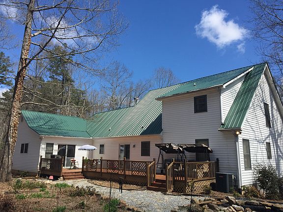 2nd image of 228 Joseph Ln