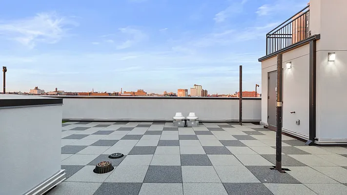 Rented by Nooklyn NYC LLC | media 23