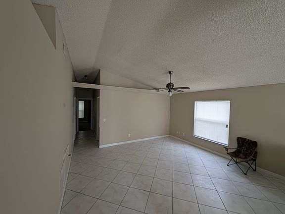 4th image of 1473 Harbin Dr