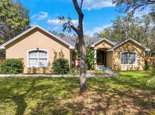 74 Pine Forest Dr, Haines City, FL 33844