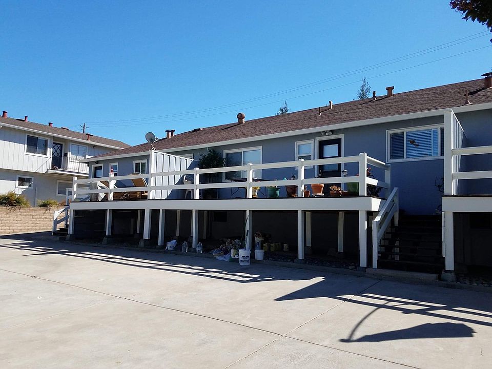 1st image of 3869 Vineyard Ave