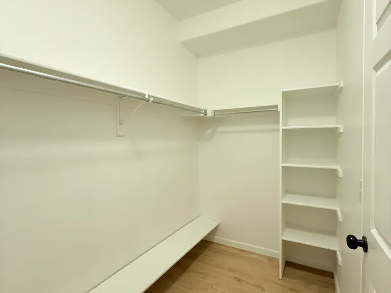 Walkin Closet