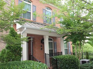 422 Perimeter Walk, Dunwoody, GA 30338