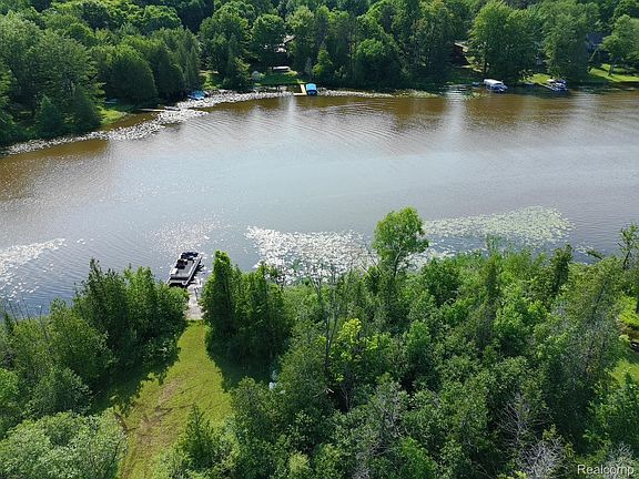 4th image of 3425 Rushton Rd