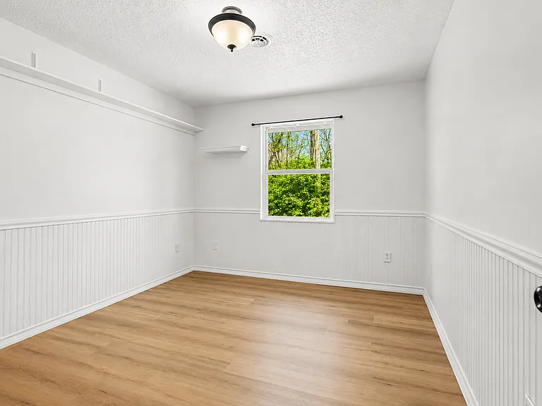 25A Pine Ln #6 — Photo 14