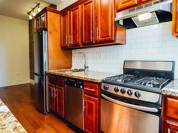 4th image of 1563 Dekalb Ave APT 4L