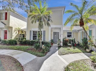 11041 Periwinkle Ln, Fort Lauderdale, FL 33321
