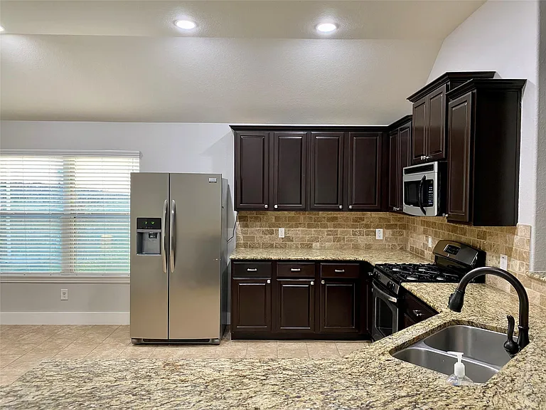 8615 Sweet Pasture Dr — Photo 1