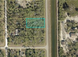 2105 Hines Ave, Alva, FL 33920