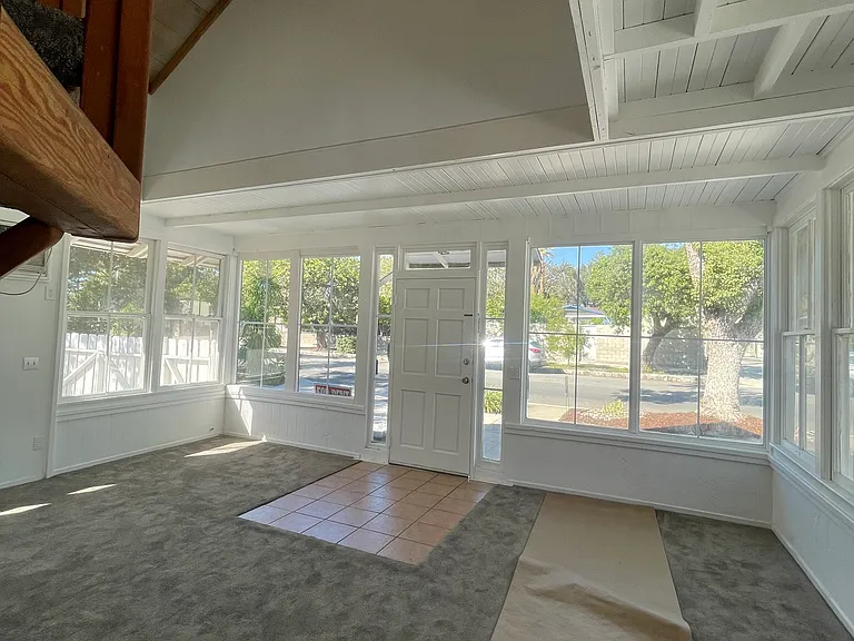 940 E Arrow Hwy — Photo 16