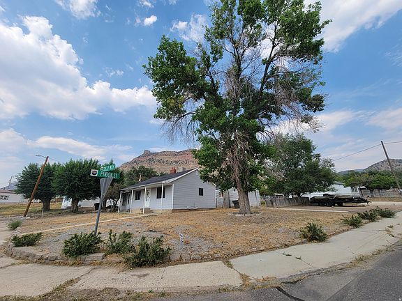 4th image of 431 Circle Way