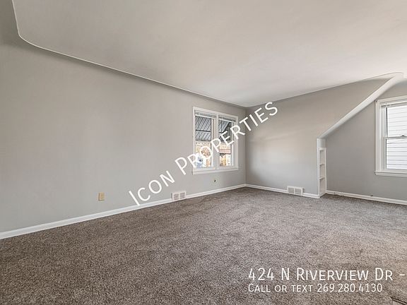3rd image of 424 N Riverview Dr #3