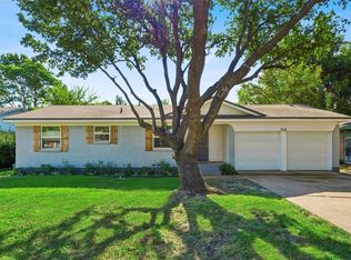 914 Royal St, Forney, TX 75126