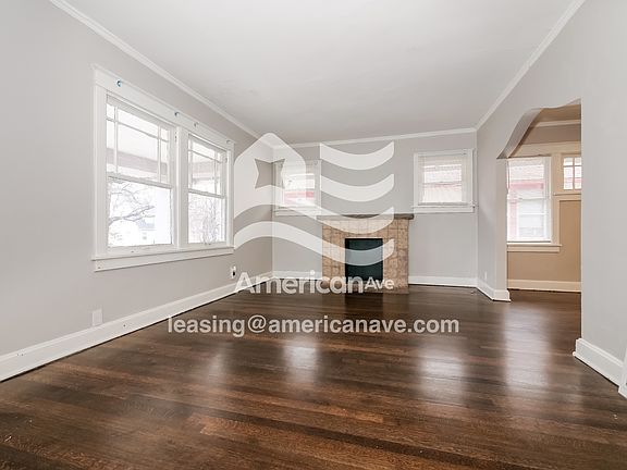 3-Living Room