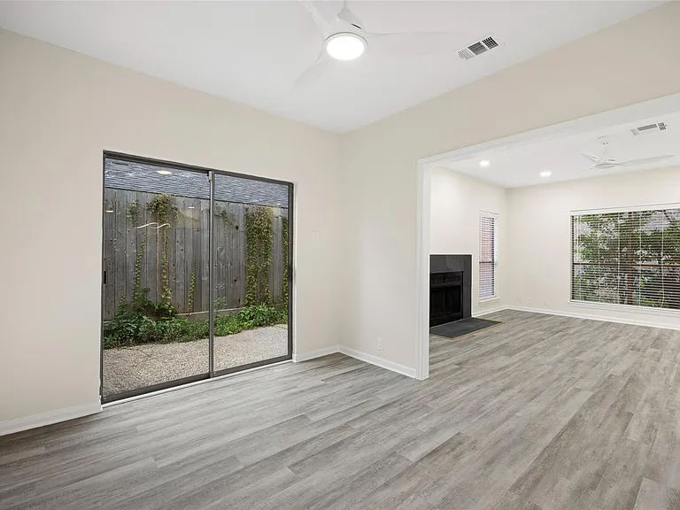 2668 Bering Dr #2668 — Photo 10