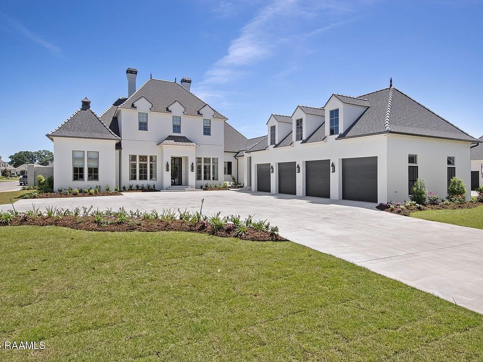 1st image of 101 Rio Ridge Dr
