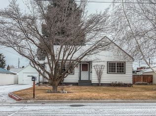 1104 S 31st Ave, Yakima, WA 98902