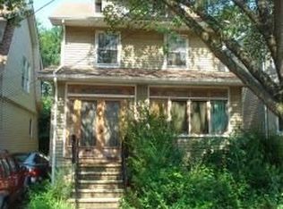 33 Becker Ter, Irvington, NJ 07111