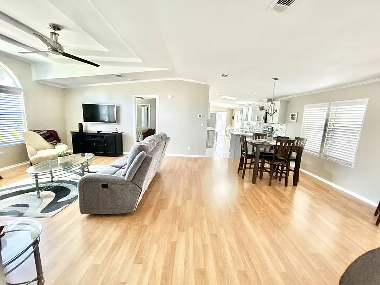 5492 Crane Feather Dr — Photo 6